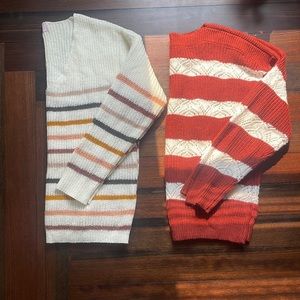 Set of 2 Lightweight Sweaters Size Small